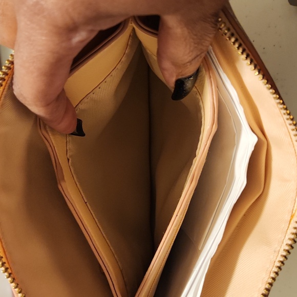 A New Day Pink Crossbody NWOT - Picture 5 of 9